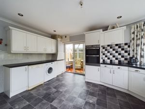 Kitchen - click for photo gallery